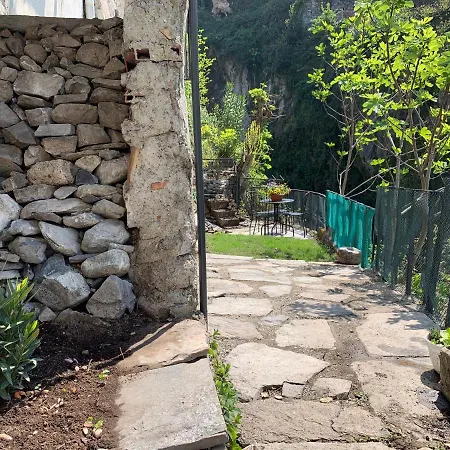 Appartamento The Midwife House & Garden Nesso